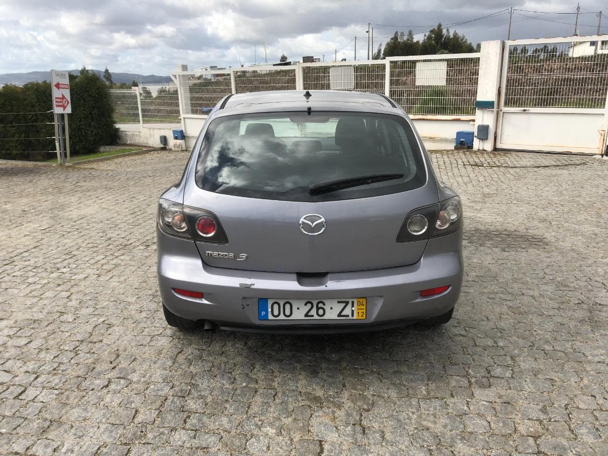 Mazda 3 · Ano 2004 — imagen 5