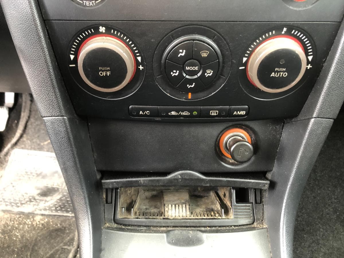 Mazda 3 · Ano 2004 — imagen 38