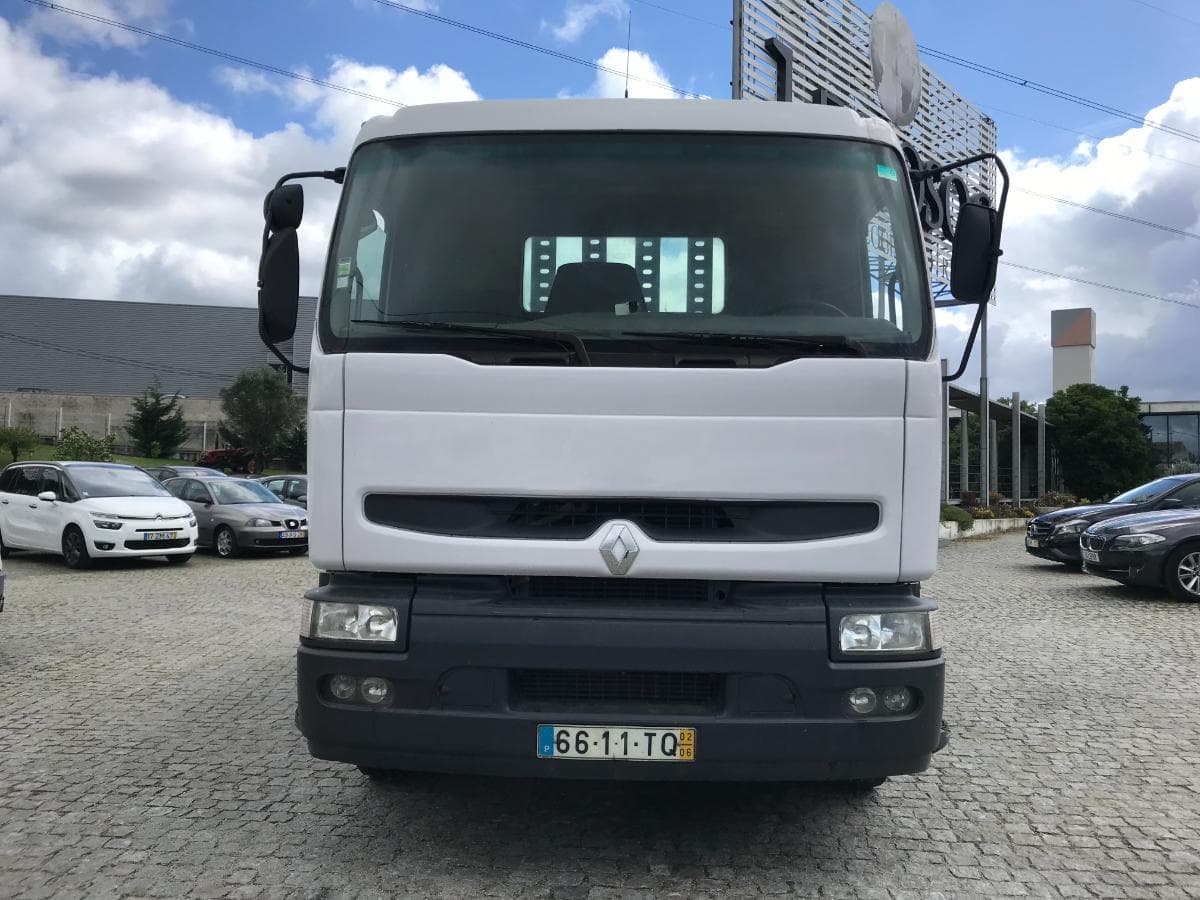 Camião Tribasculante Renault 270 DCI · Ano 2002 — imagen 2