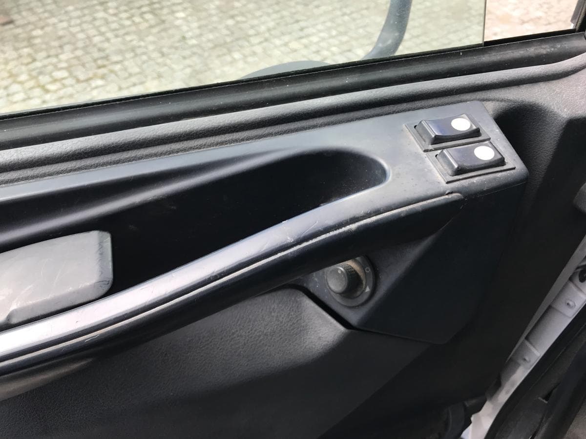 Camião Tribasculante Renault 270 DCI · Ano 2002 — imagen 19