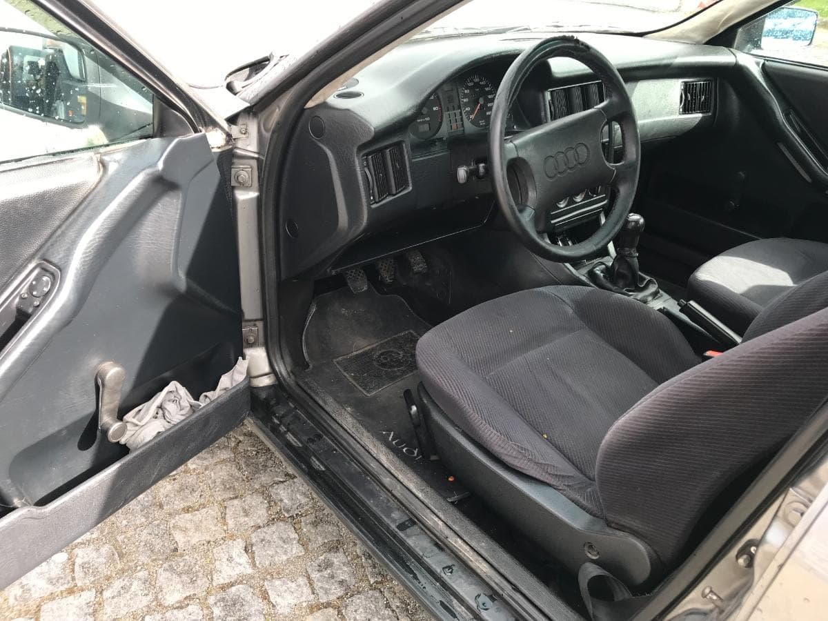 Audi 80 1.9TDI · Ano 1993 — imagem 18