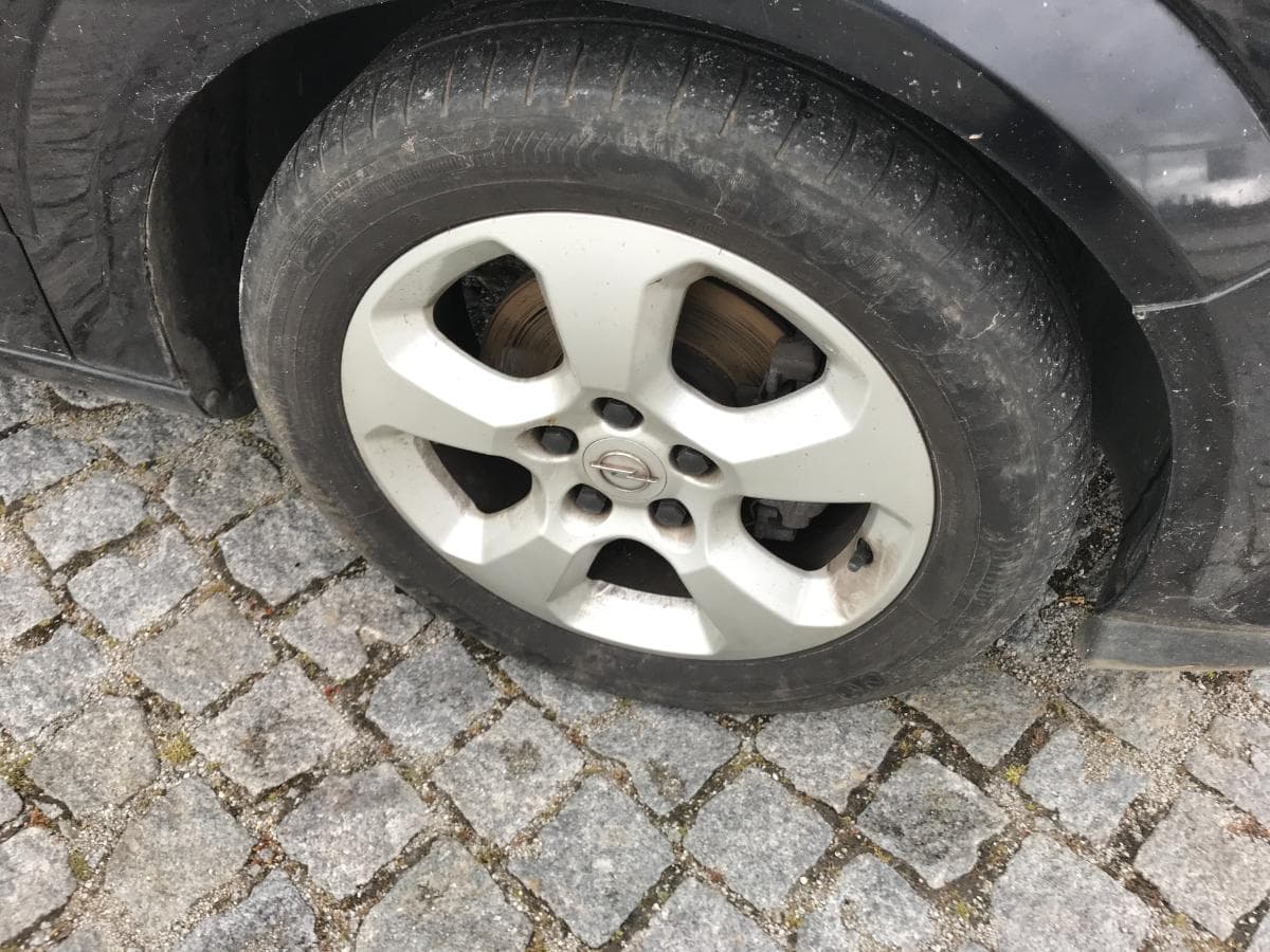 Opel Astra 1.7TDCI GTC · Ano 2005 61-AT-15 — imagem 28