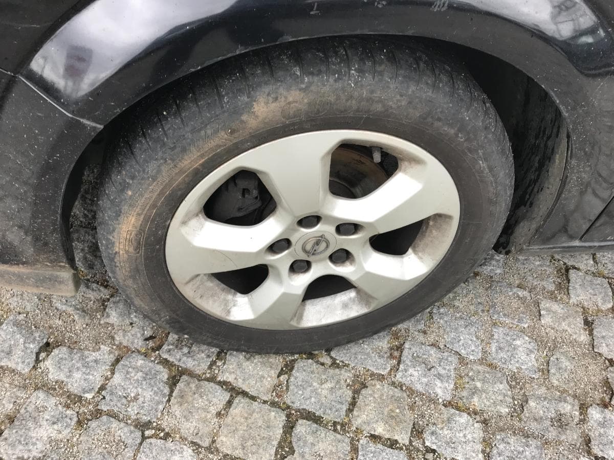 Opel Astra 1.7TDCI GTC · Ano 2005 61-AT-15 — imagem 31