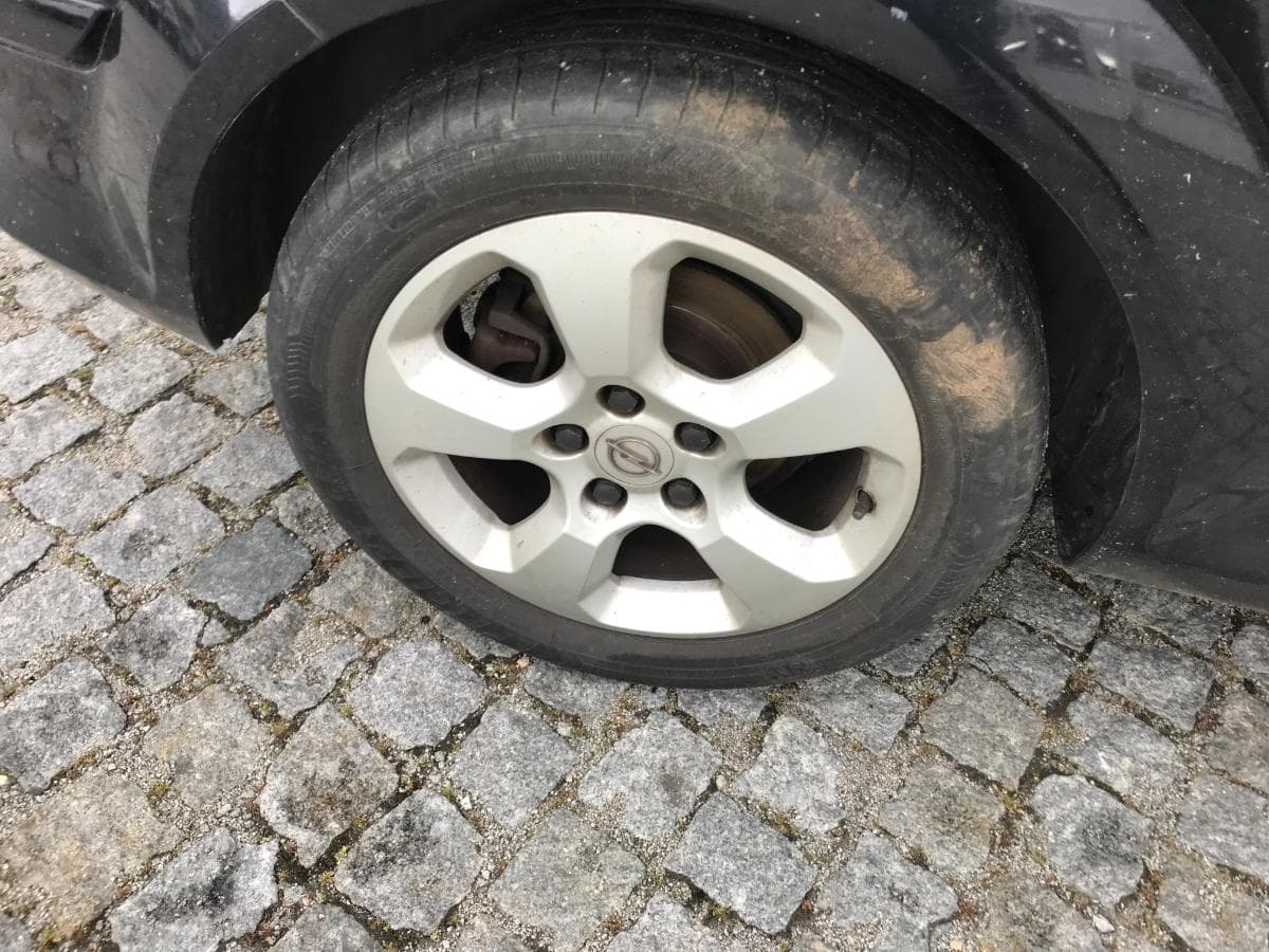 Opel Astra 1.7TDCI GTC · Ano 2005 61-AT-15 — imagem 32