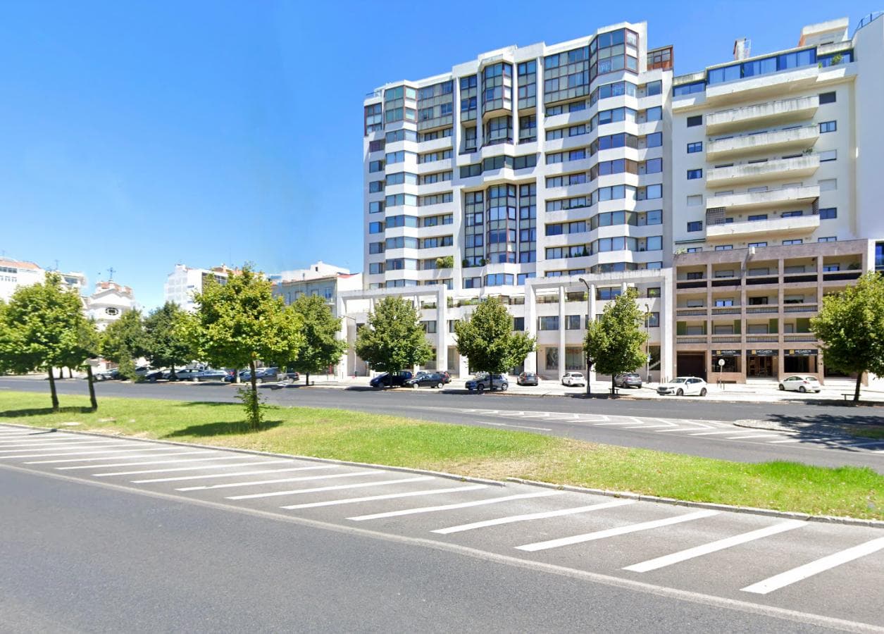 Apartamento T4 · Alvalade, Lisboa — imagen 1