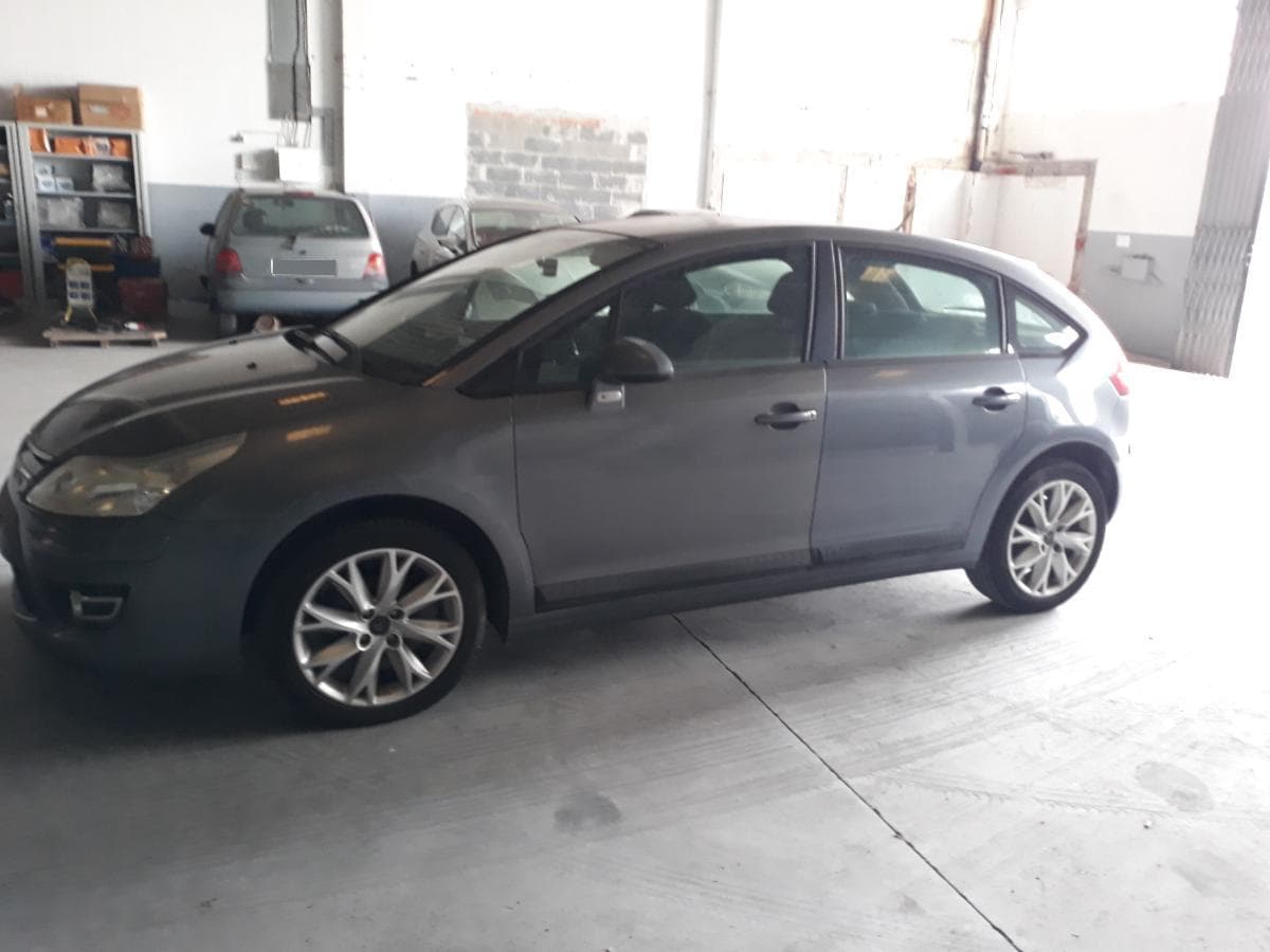 CITROËN C4 1.4 16V — imagen 2