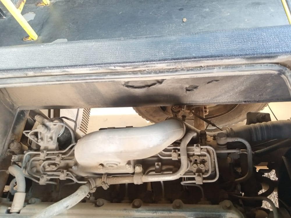 Tete - Autocarro Nissan UD · — imagen 23