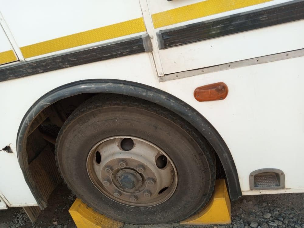 Tete - Autocarro Nissan UD · — imagen 27