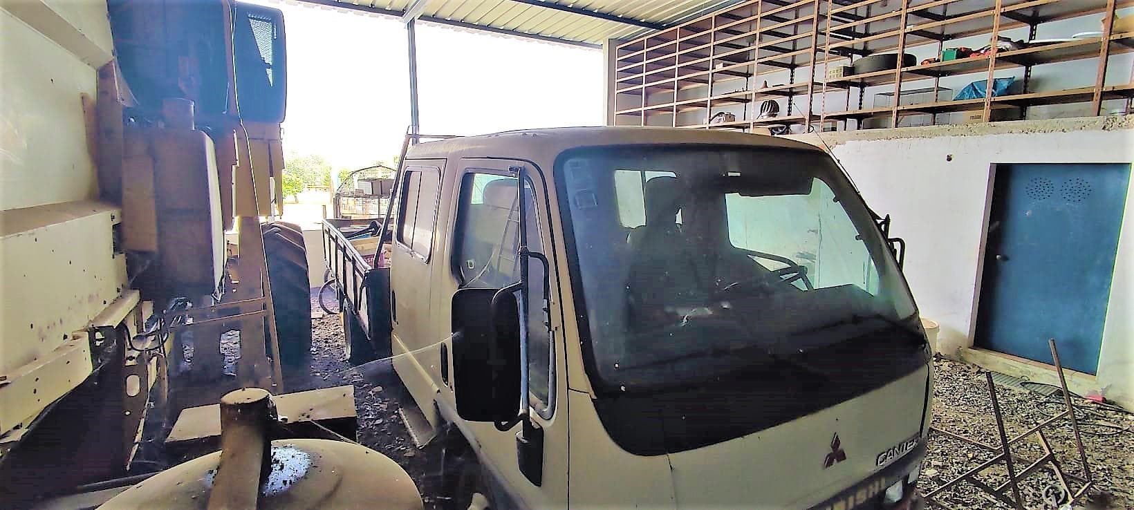 Mitsubishi Canter 7 lugares — imagen 4