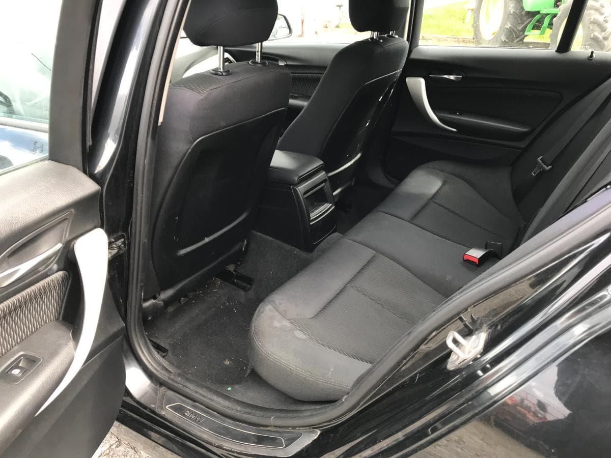 BMW 116D · Ano 2013 — imagem 18