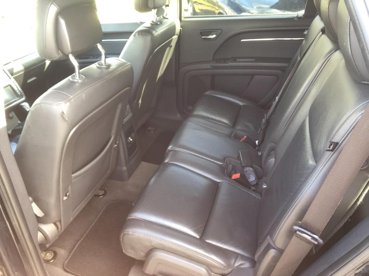 Dodge Journey MPV 2.0 CRD · Ano 2010 — imagem 37