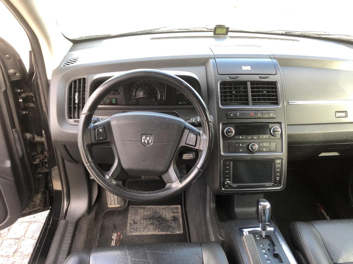 Dodge Journey MPV 2.0 CRD · Ano 2010 — imagem 39