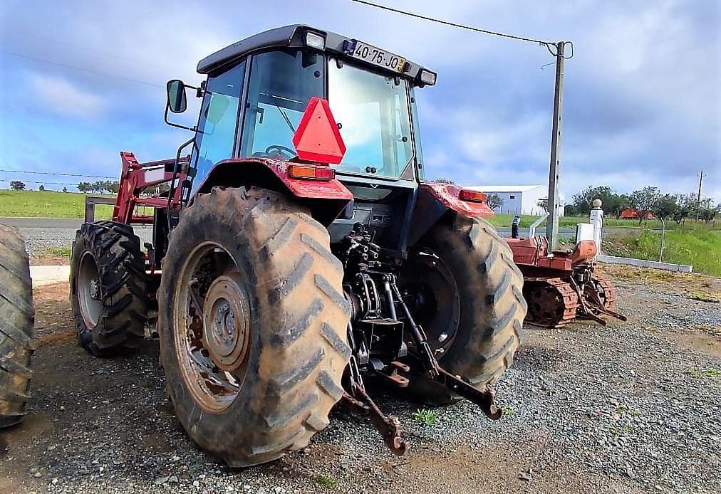 Trator Massey Ferguson 4270 — imagen 4