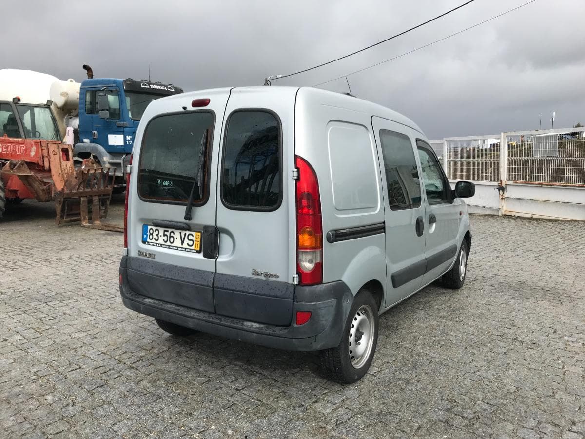 Renault Kangoo 1.9 DCI · Ano 2003 — imagen 4