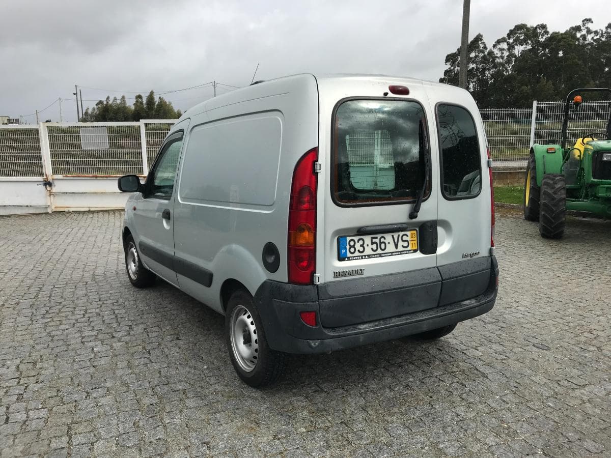 Renault Kangoo 1.9 DCI · Ano 2003 — imagen 6