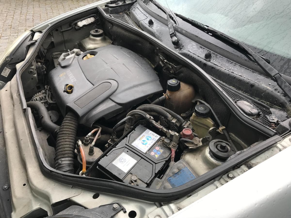 Renault Kangoo 1.9 DCI · Ano 2003 — imagen 9