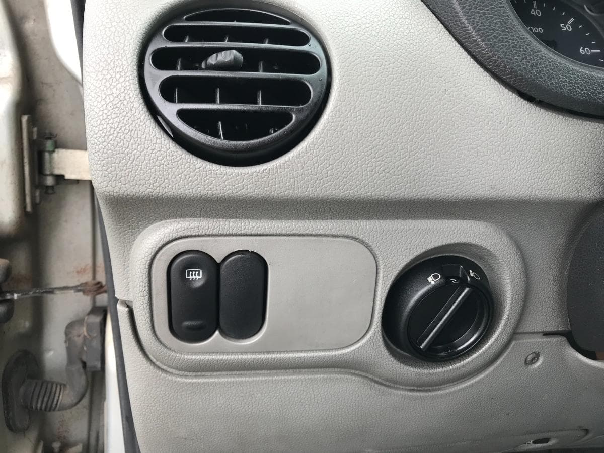Renault Kangoo 1.9 DCI · Ano 2003 — imagen 25