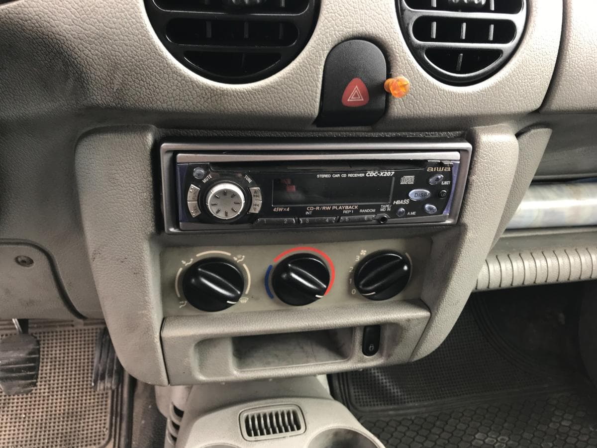 Renault Kangoo 1.9 DCI · Ano 2003 — imagen 24