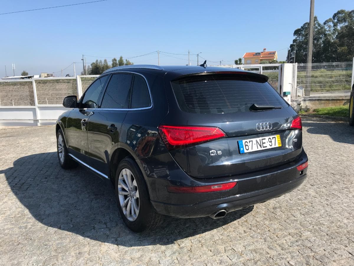Audi Q5 2.0 TDI · Ano 2012 — imagem 11