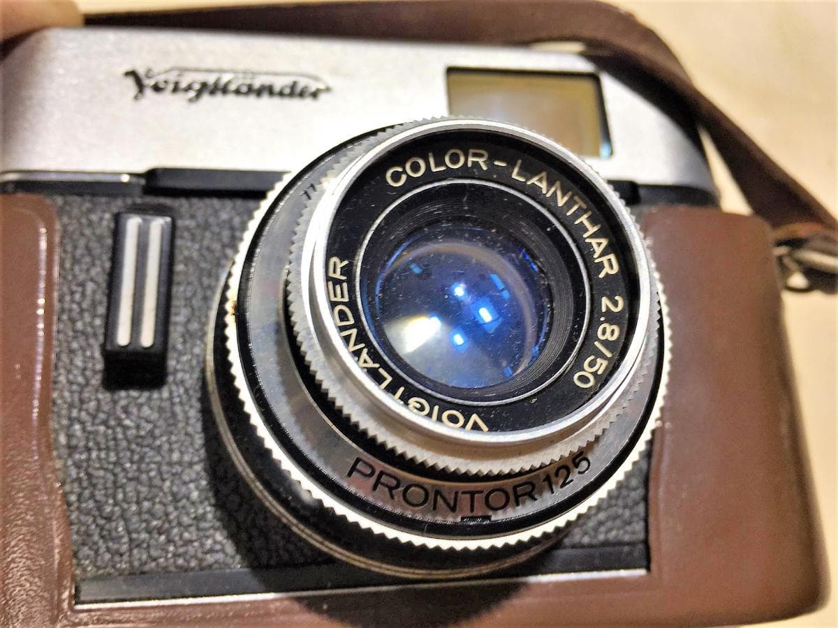 Máquina Fotográfica Vintage — image 1