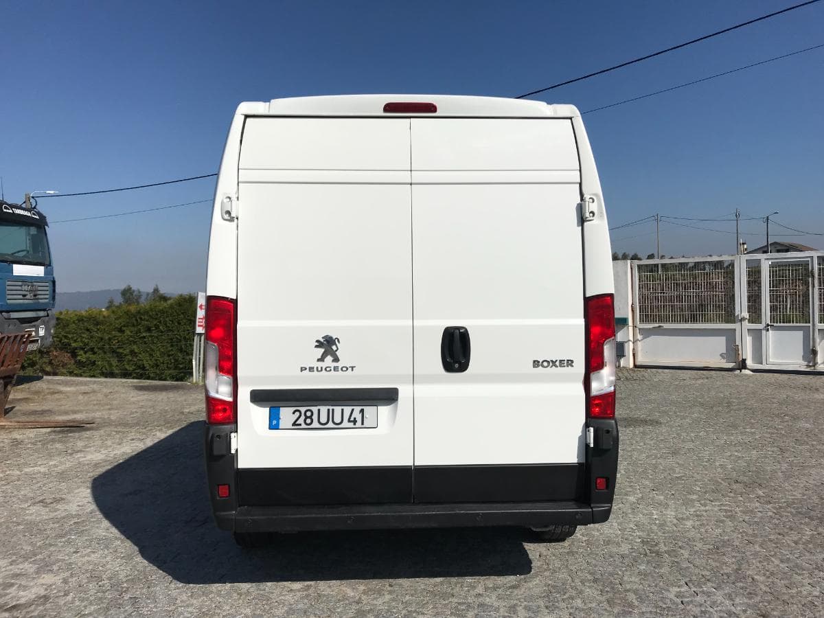 Peugeot Boxer 2.0 BlueHDI · Ano 2018 — imagem 7
