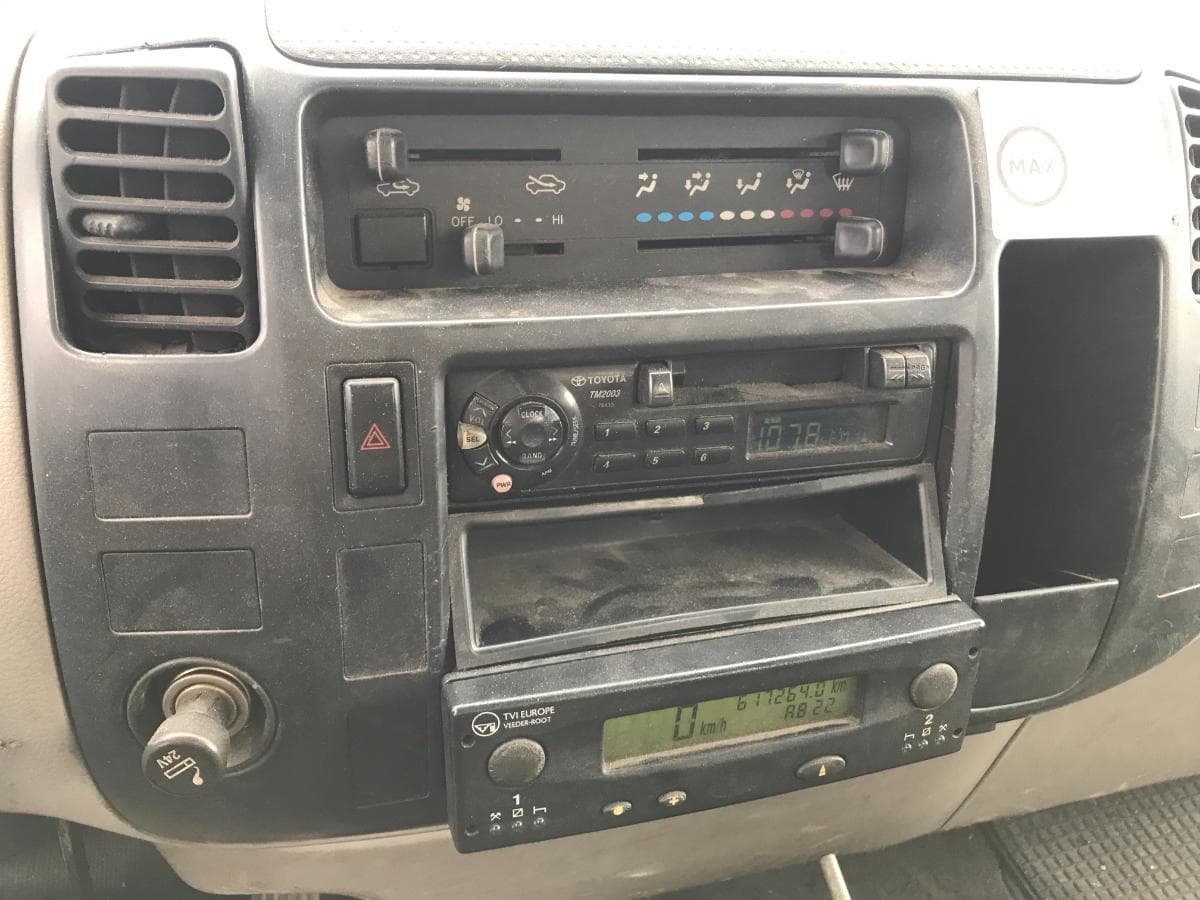 Toyota Dyna Com Grua Acmat 6000 L2S · Ano 2005     83-AU-74 — imagem 26