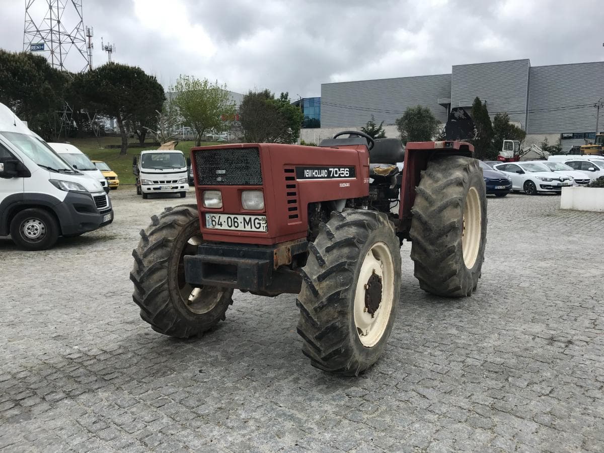 Trator Agrícola New Holland · Ano 1998 — imagen 3