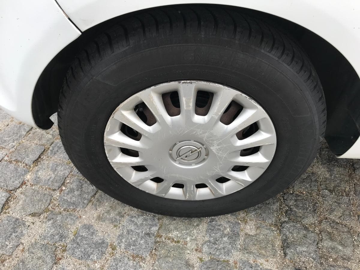 Opel Corsa 1.3 CDTI · Ano 2011 — imagen 11