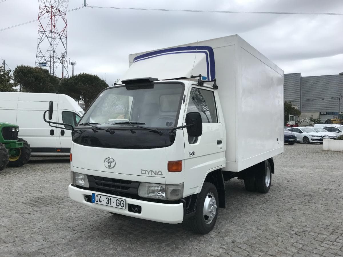 Toyota Dyna 150 · Ano 1996 — imagem 3