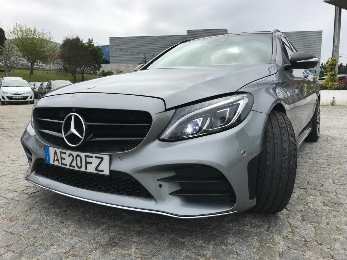 Mercedes-Benz C300 Bluetec Hybrid · Ano 2015 — imagem 11