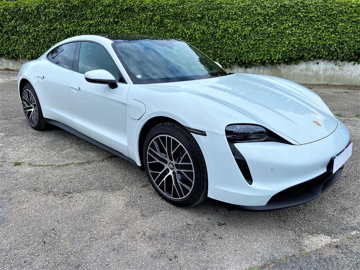 Porsche Taycan — imagem 2