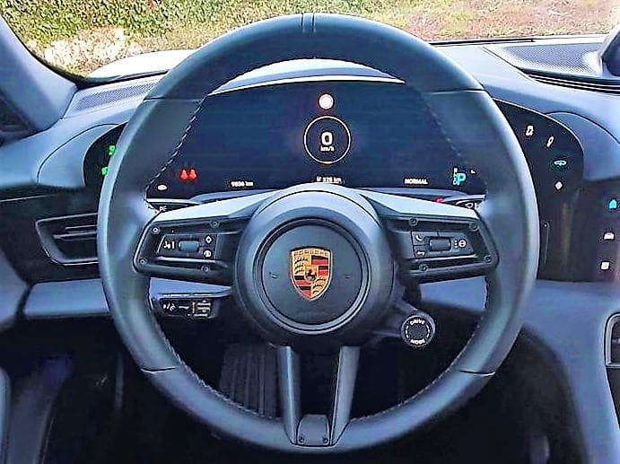 Porsche Taycan — imagem 11
