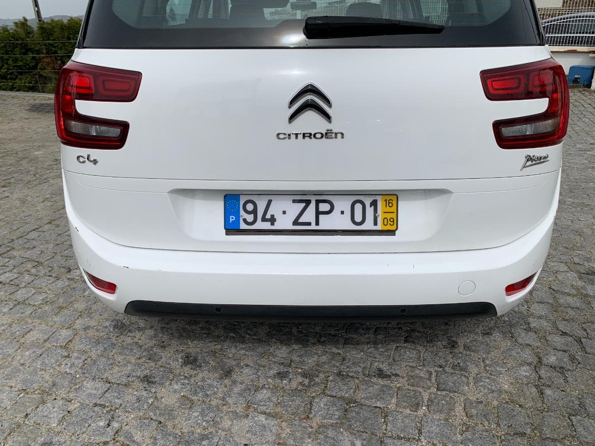 Citroën C4 Grand Picasso 1.6 BlueHDI · Ano 2016 — imagen 7