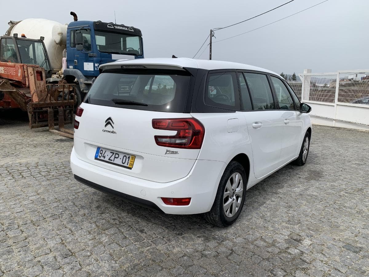 Citroën C4 Grand Picasso 1.6 BlueHDI · Ano 2016 — imagen 6