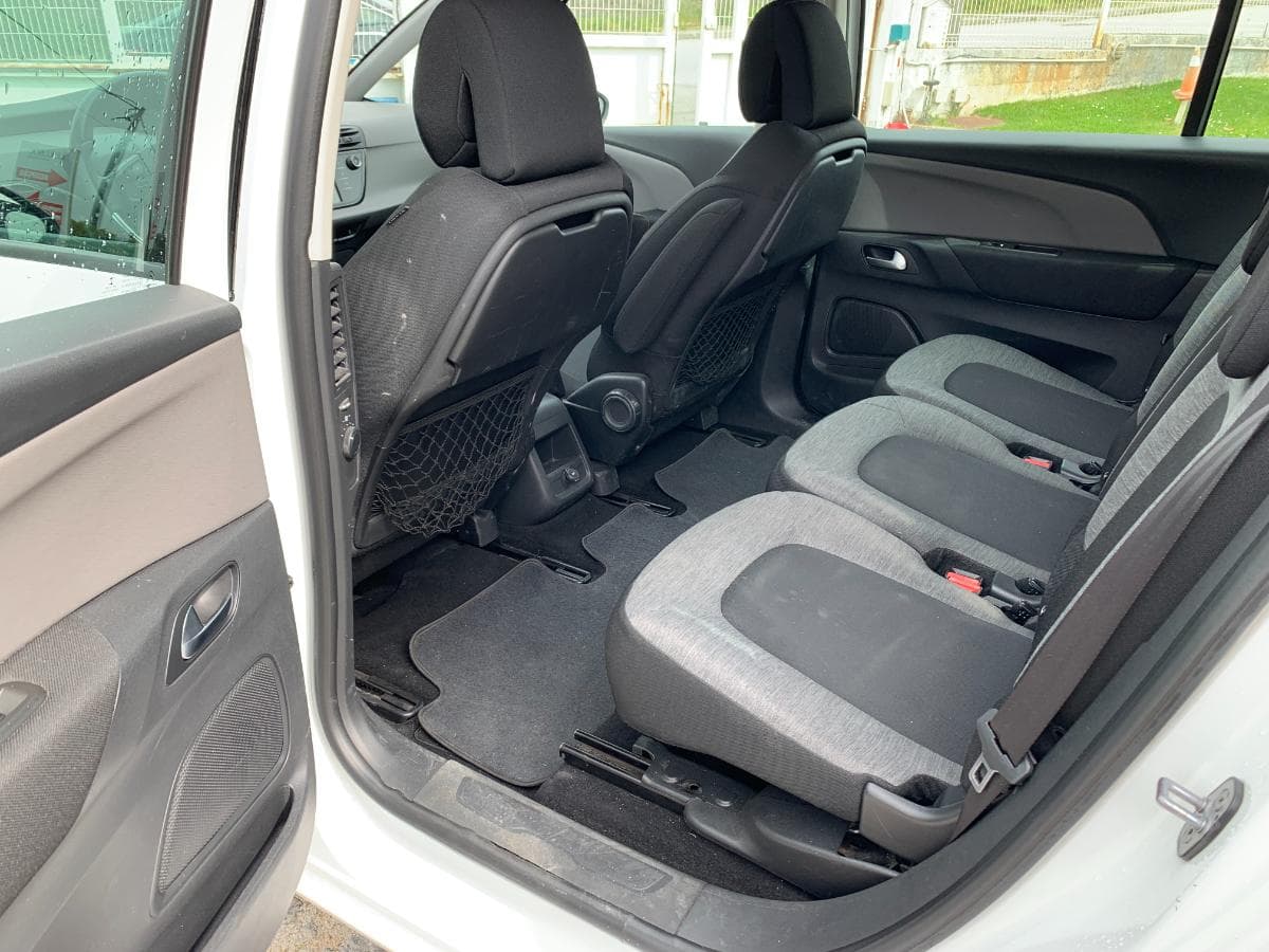 Citroën C4 Grand Picasso 1.6 BlueHDI · Ano 2016 — imagen 20