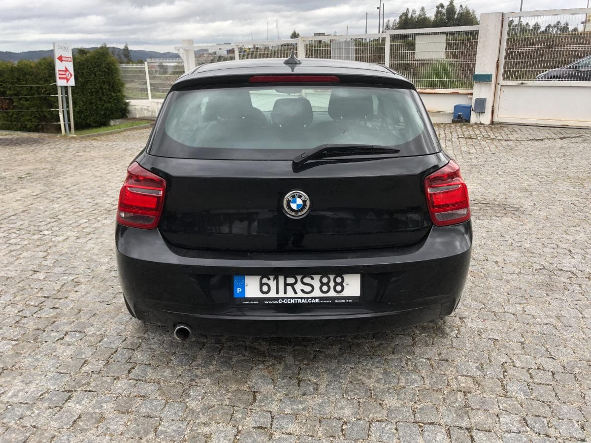 BMW 116D Coupé · Ano 2013 — imagen 5