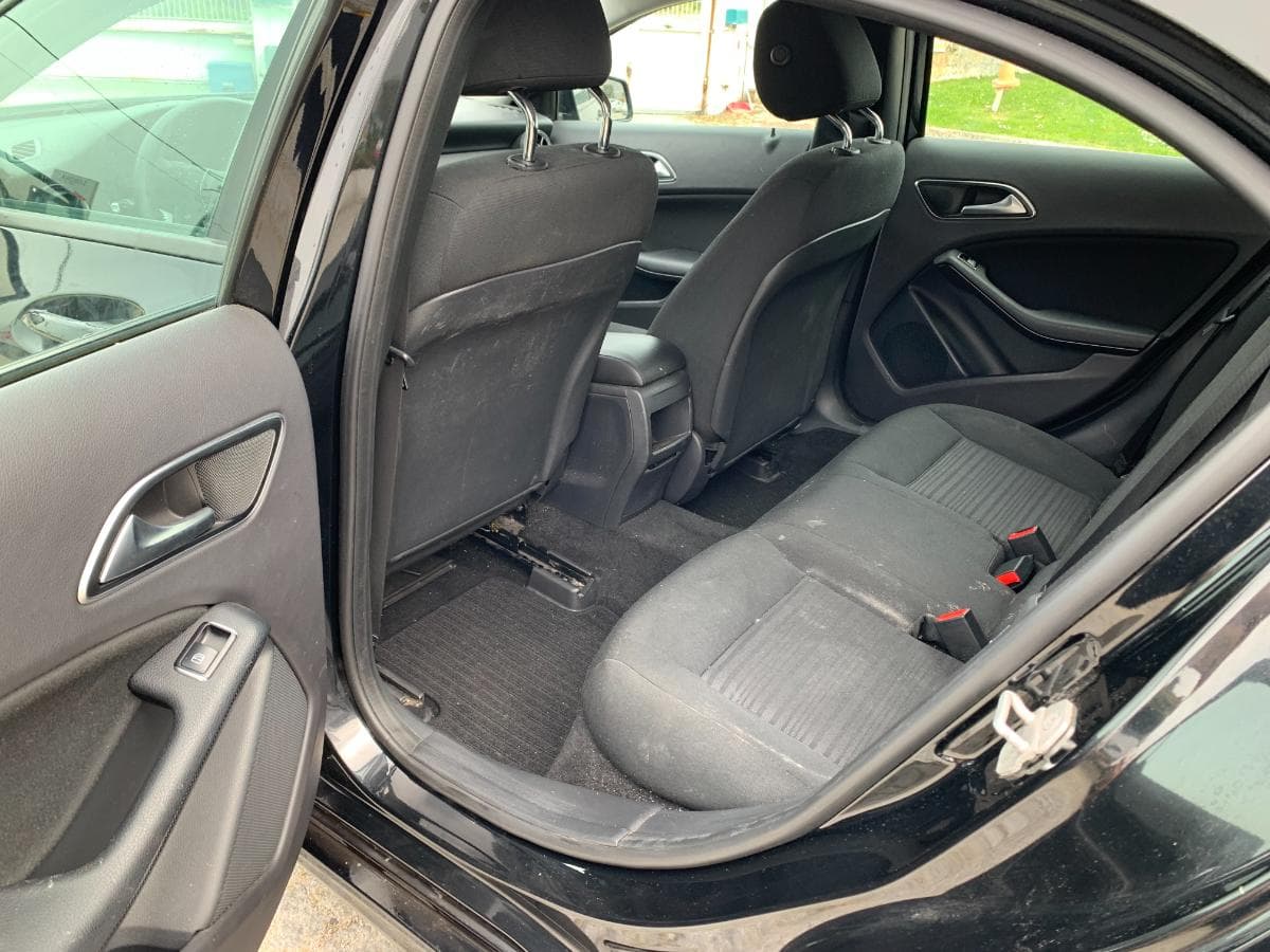 Mercedes-Benz A200 CDI · Ano 2014 — imagem 20
