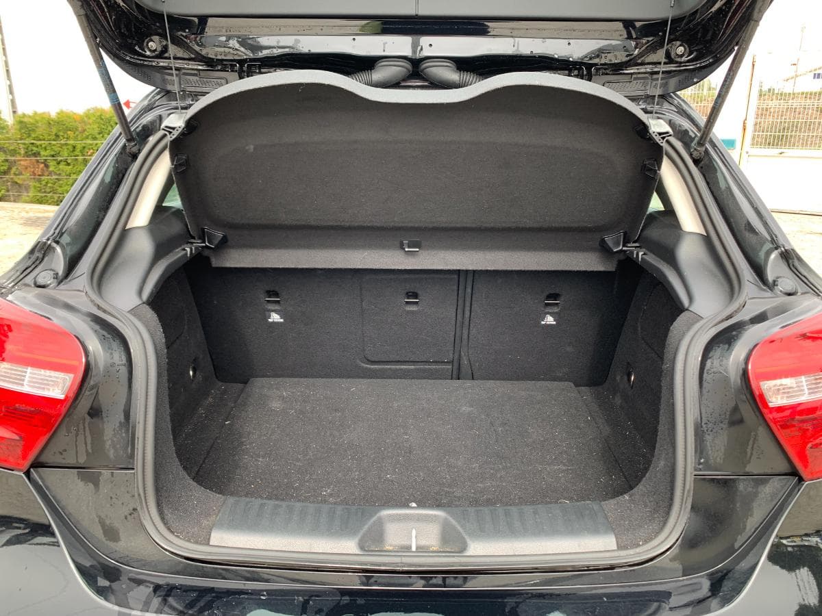 Mercedes-Benz A200 CDI · Ano 2014 — imagem 21