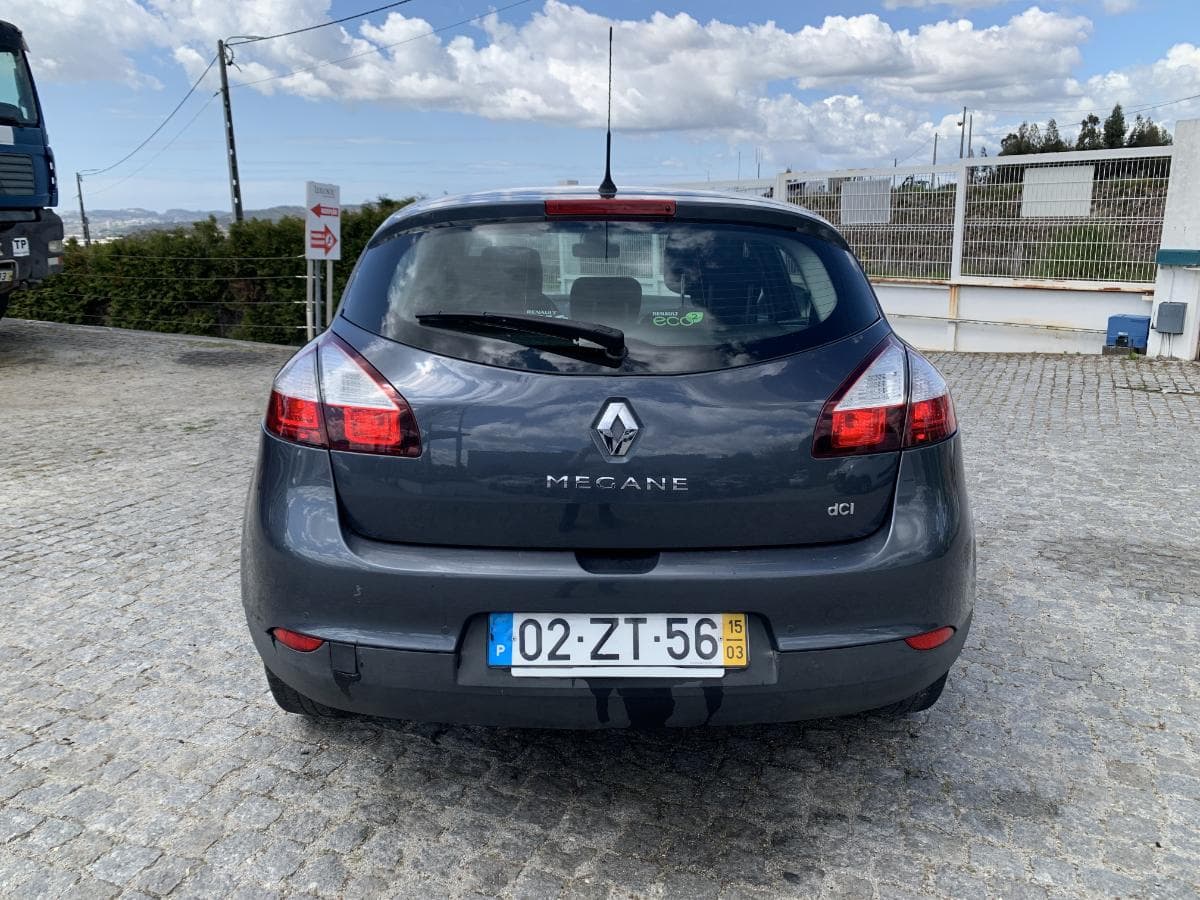 Renault Mégane 1.5 DCI · Ano 2015 — imagem 7
