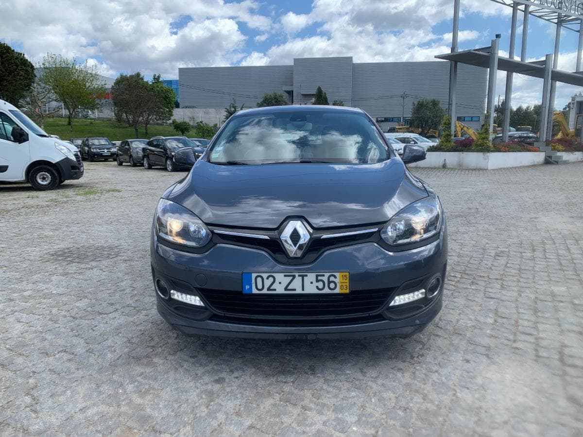 Renault Mégane 1.5 DCI · Ano 2015 — imagem 2