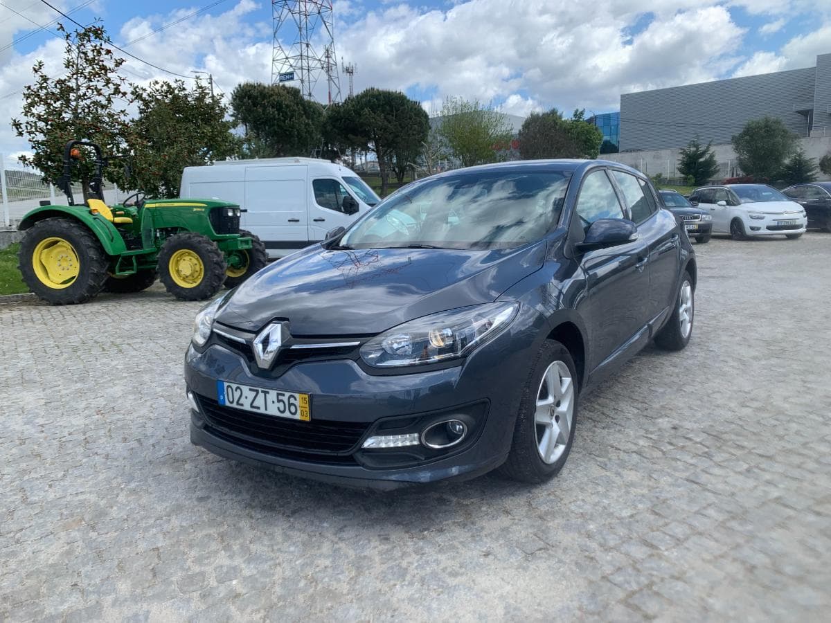 Renault Mégane 1.5 DCI · Ano 2015 — imagem 5