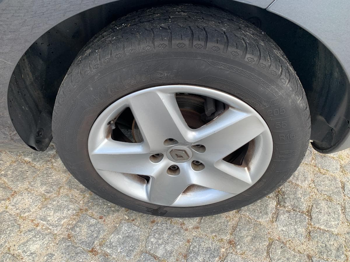 Renault Mégane 1.5 DCI · Ano 2015 — imagem 16