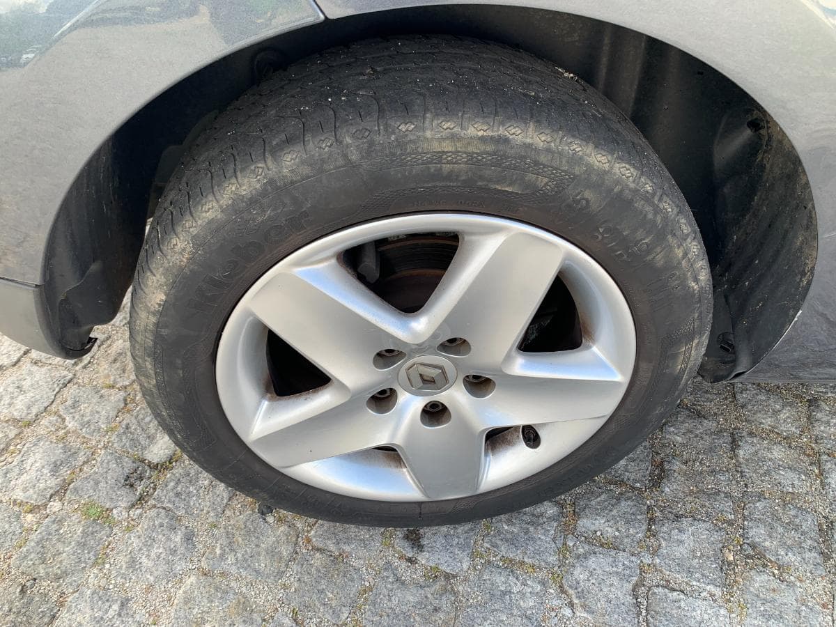 Renault Mégane 1.5 DCI · Ano 2015 — imagem 17