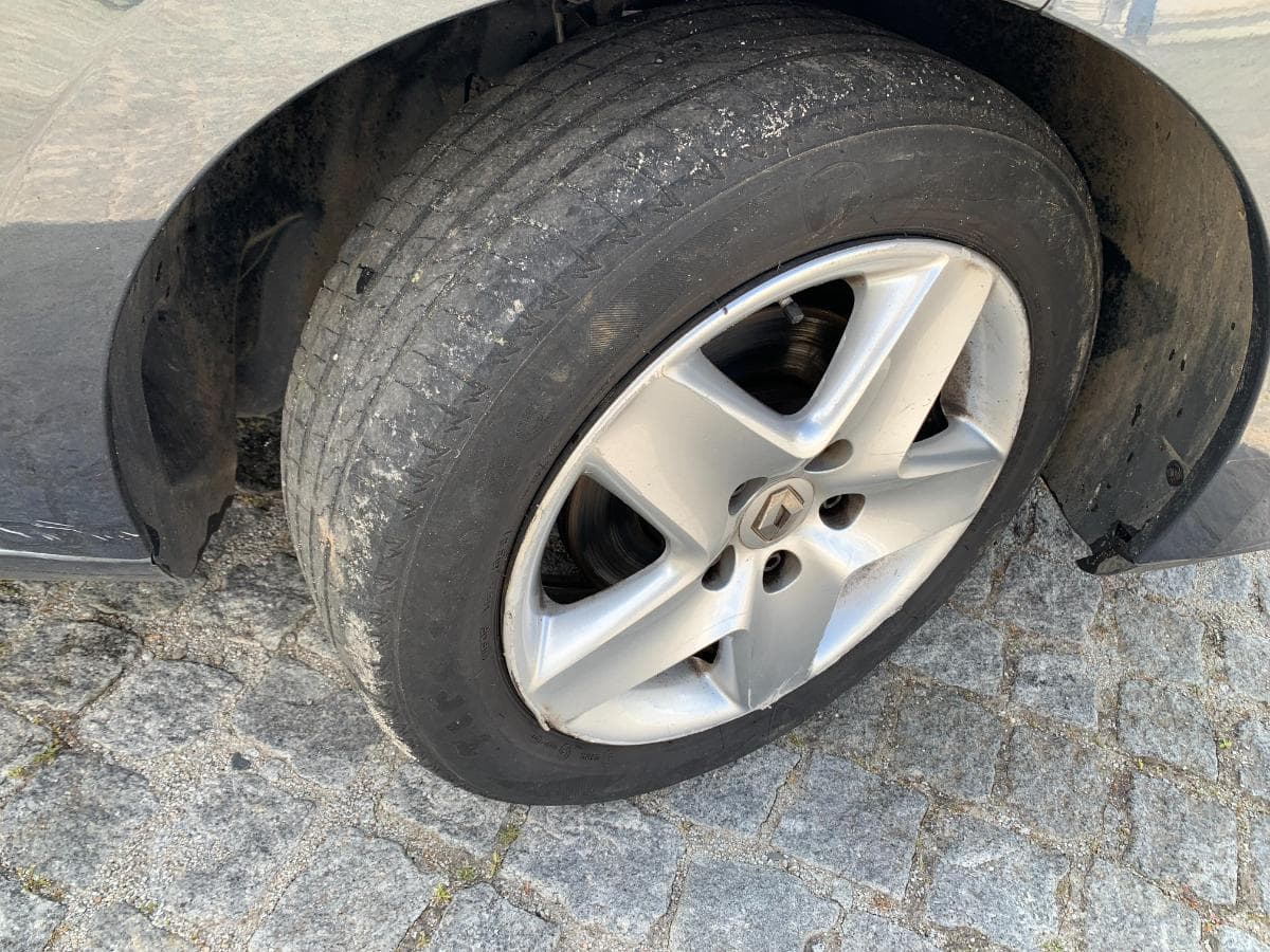 Renault Mégane 1.5 DCI · Ano 2015 — imagem 19
