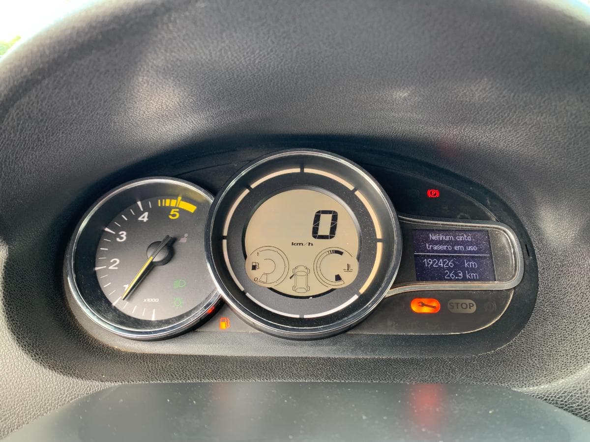 Renault Mégane 1.5 DCI · Ano 2015 — imagem 29