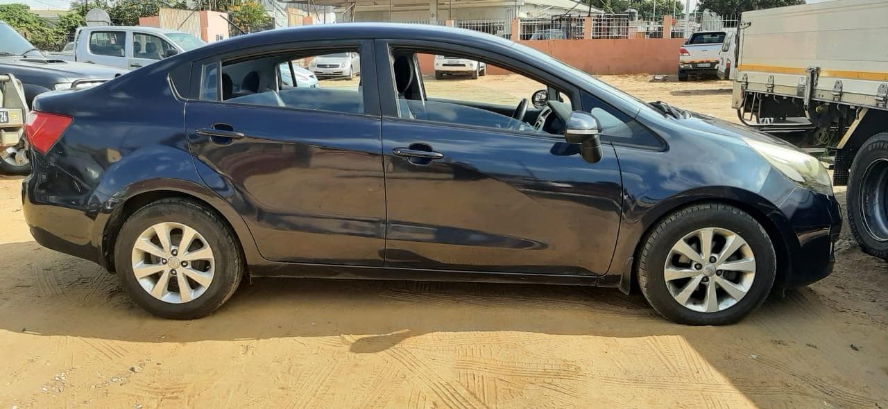 Kia Rio 1.4 · — imagem 1
