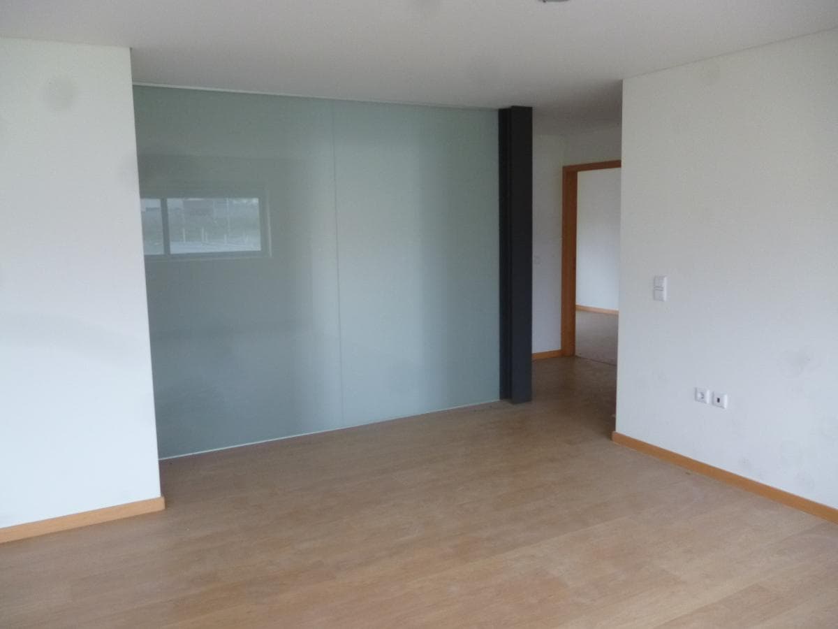 Apartamento T3 com Garagem · Vila Verde — imagen 5