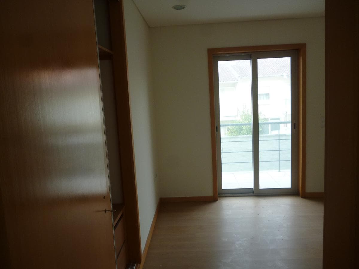 Apartamento T3 com Garagem · Vila Verde — imagen 17