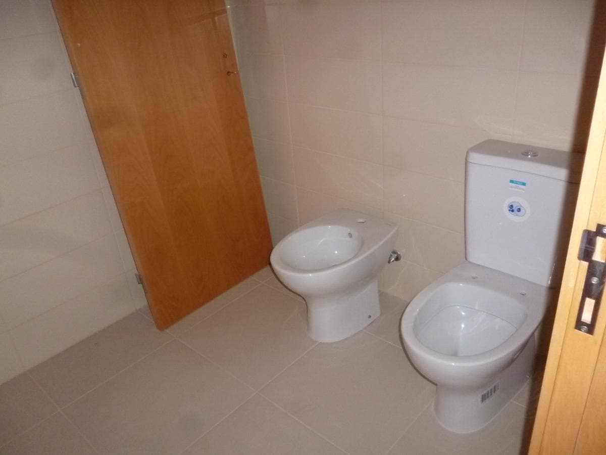 Apartamento T3 com Garagem · Vila Verde — image 16