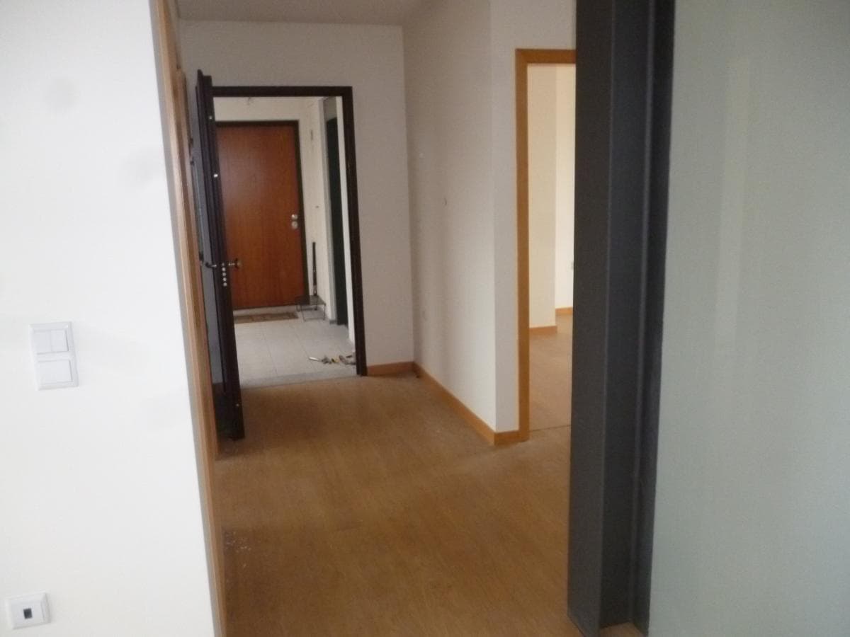 Apartamento T3 com Garagem · Vila Verde — image 13